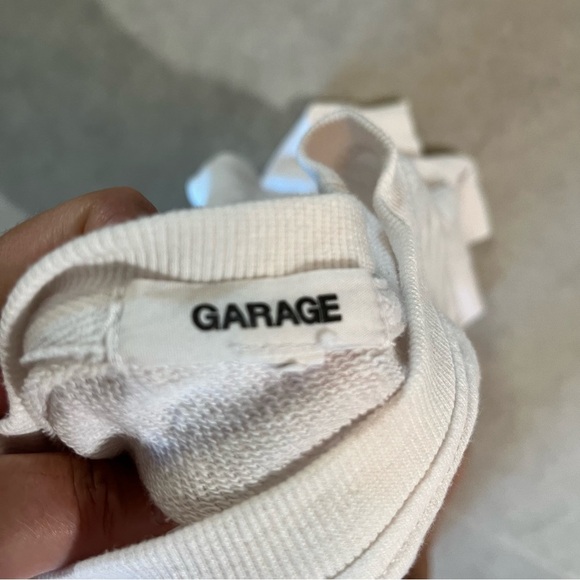 GARAGE White 'Stay Sunny' Graphic Sweatshirt. LARGE - Picture 5 of 5